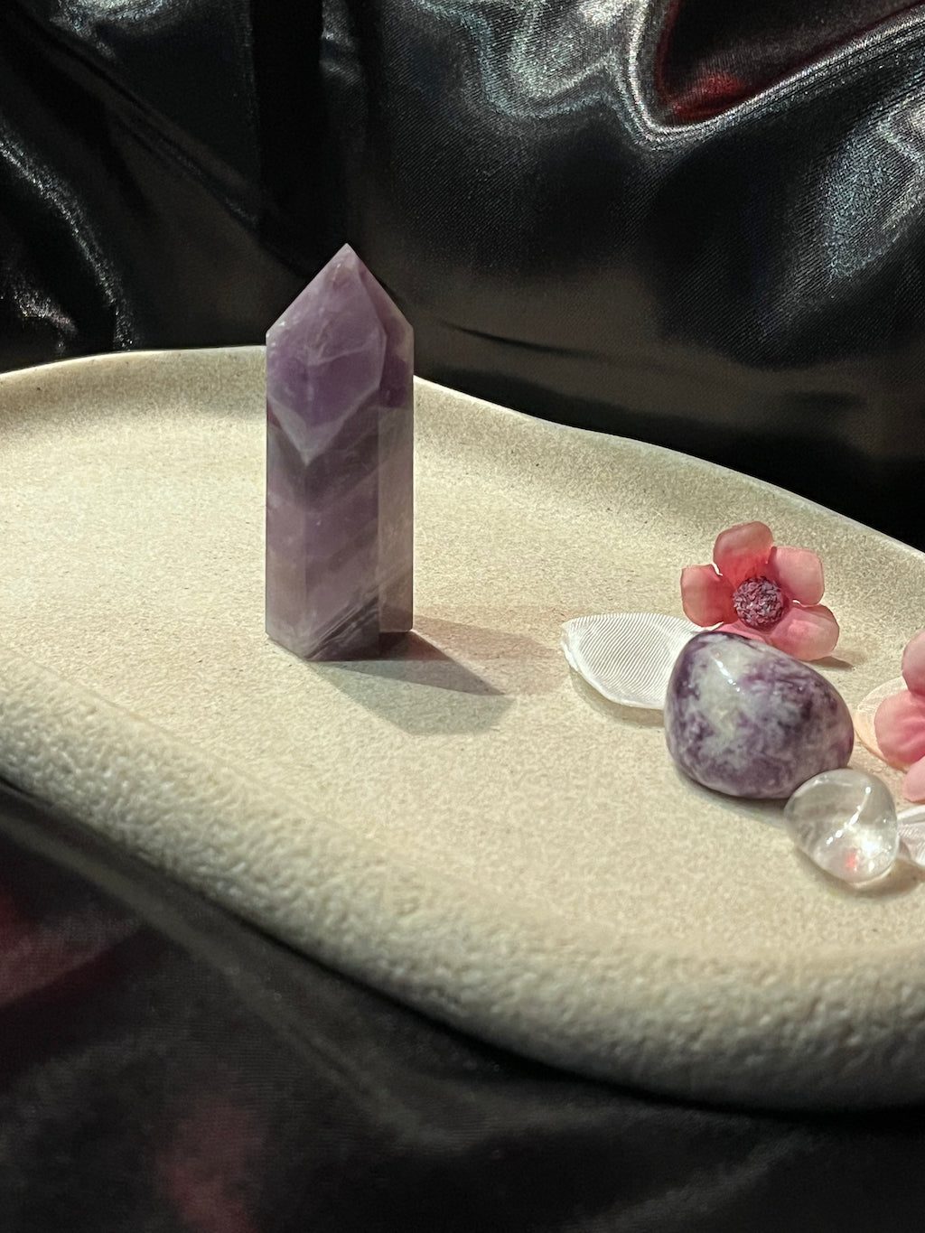 Amethyst Free-Standing Point
