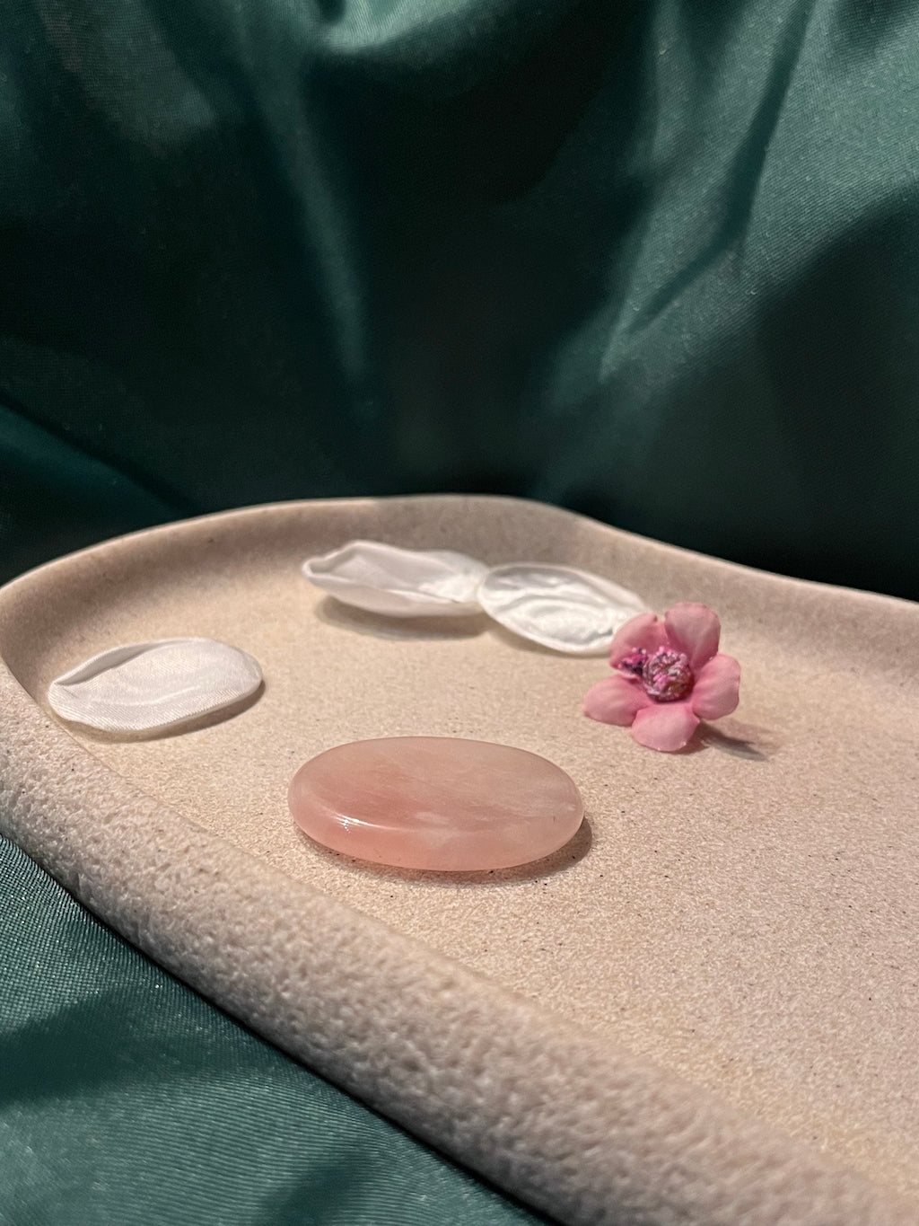 Rose Quartz Thumb Stone